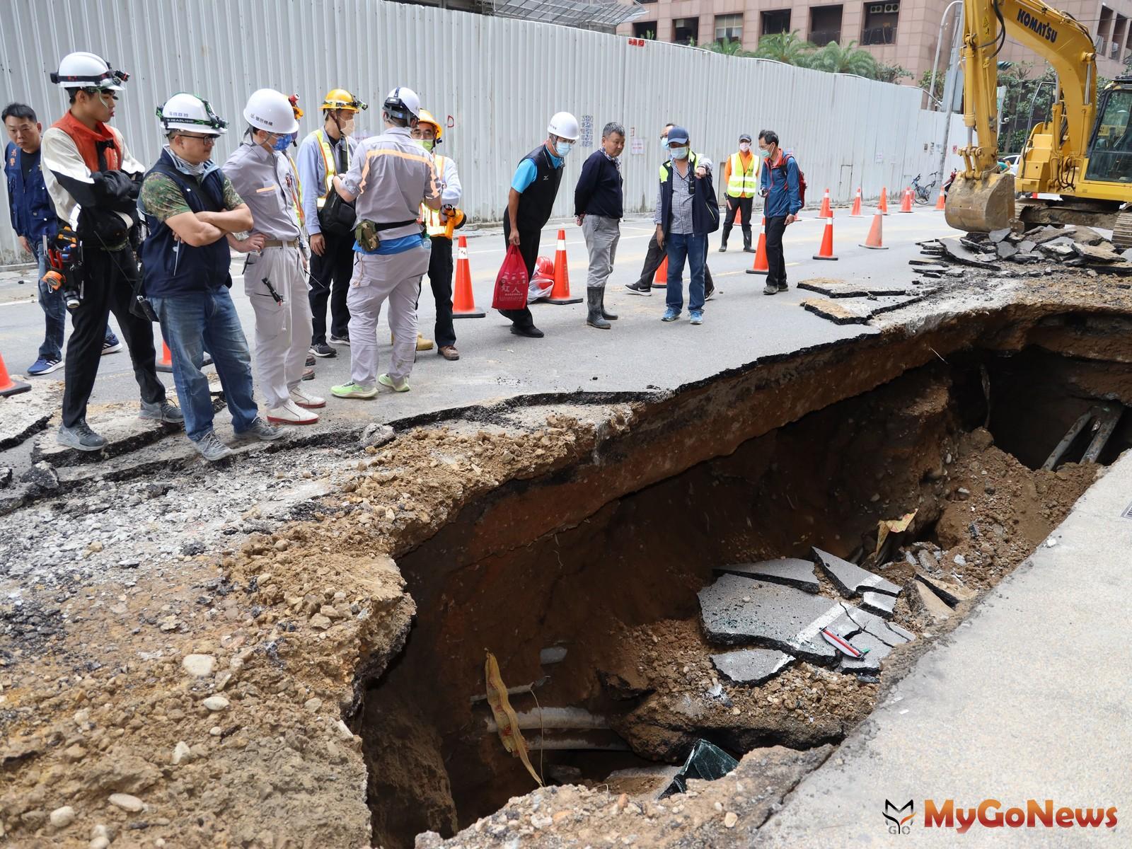 竹北「豐采520」旁道路坍塌 勒令停工究責