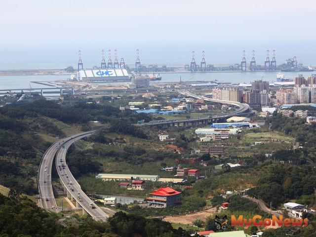 新北市政府地政局表示，台北港開發案自動搬遷期限為2012年4月20日。 MyGoNews房地產新聞 市場快訊