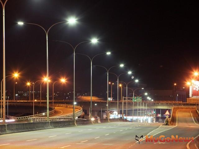 新竹市成為全台第1個完工啟用LED路燈城市
