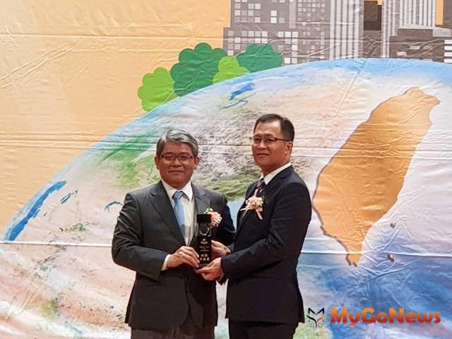 新北樹林 地政主任林圭宏獲第23屆地政貢獻獎