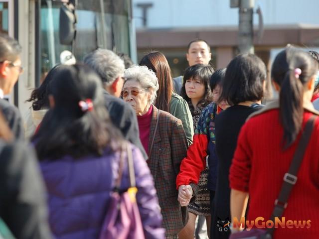 台灣6年後達到「高齡社會」，14年後進入「超高齡社會」，預期「老齡宅」的需求將越來越高。 MyGoNews房地產新聞 趨勢報導