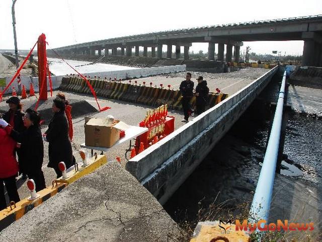 位於155縣道台西橋重建工程舉行動工典禮，預計9個月後工程完工，工程從施做便橋開始，供民眾在施工期間通行。 MyGoNews房地產新聞 區域情報