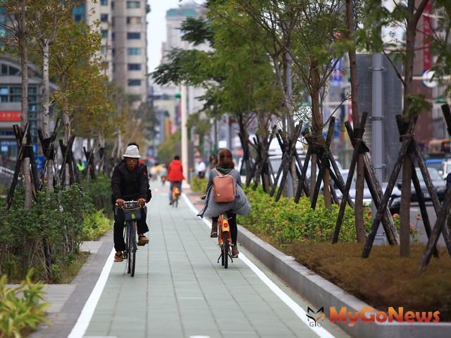打造台北市為海綿城市，市區人行道及自行車道設置透水性鋪面 MyGoNews房地產新聞 區域情報