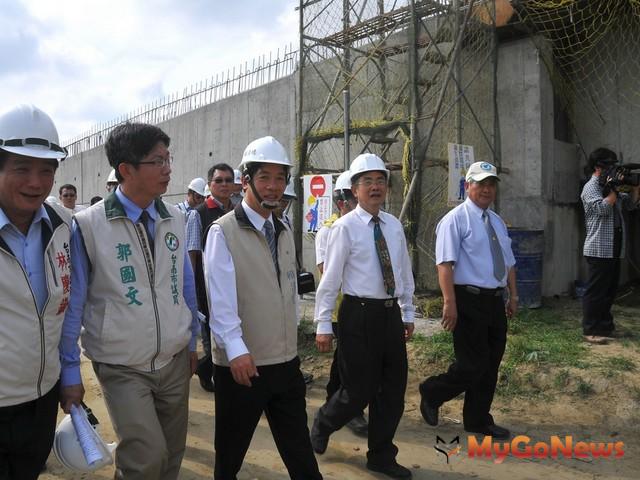 賴清德視察台南北外環道路第一期道路工程