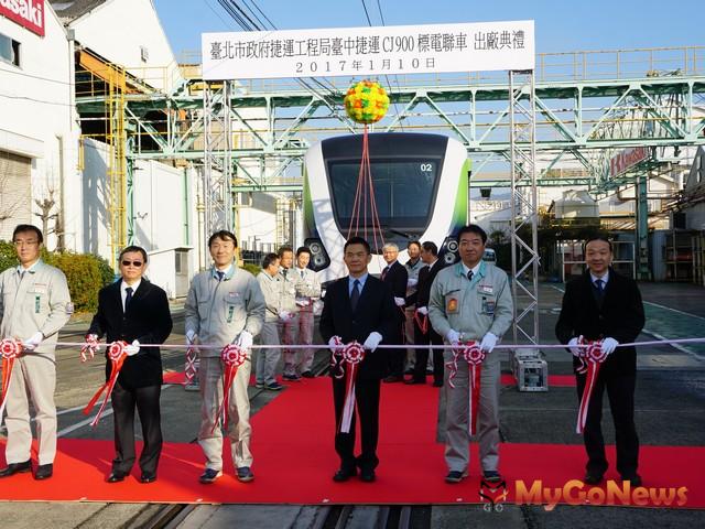 通車近了！台中捷運綠線電聯原型車日本出廠